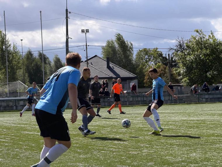 UKS Borzęcin – FC Płochocin, zdjęcie z meczu 2